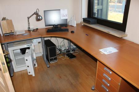 Winkel Schreibtisch mit Stuhl 320 und 200 Höhe 72 cm
