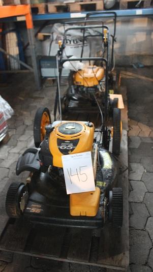 Electrolux Lawn mower 56 knives with Briggs & Stratton Quantum LSE 65 engine.
