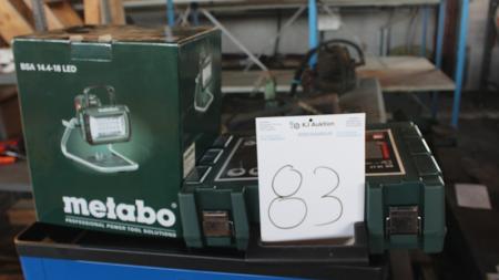 Metabo Pladsbelysning + Metabo Akku Skruemaskine med 2 batterier 10,8 volt.