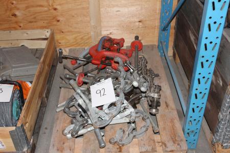 Pallet with div. Pipe Cutter