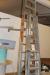 4 Stk. Leitern (1 etwa 5 m in der Länge)