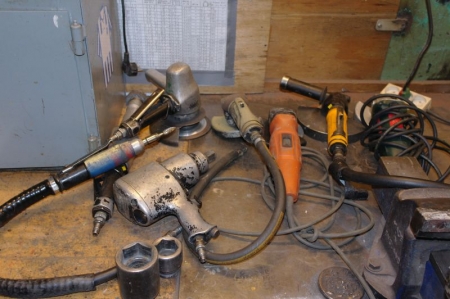 (4) air tools: (2) die grinders + (2) angle grinders + (3) power tools: angle grinders + tool cabinet