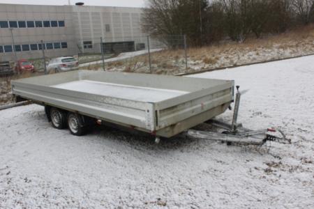 Humbaur trailer Total 3000 Load 2275 kg reg No NM6392 215x520 cm årgang 2007