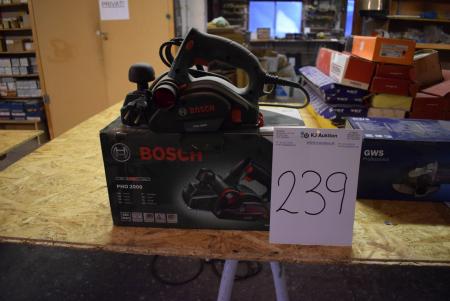 2 pcs electric planers marked. Bosch PHO 2000. Unused