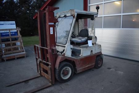Gastruck 2T, mrk. Datsun with free lift, ca. 8400 hours
