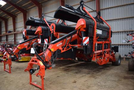 Pick Up Rive marked. Kuhn Merge Maxx 902 year. 2017 chassis no. MAX902A0102