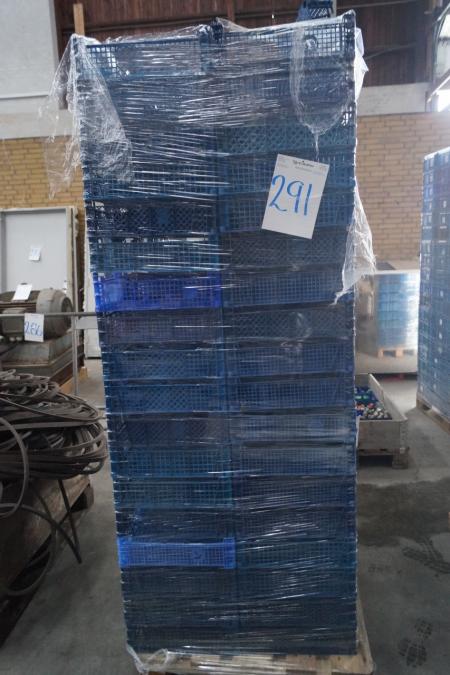 Plastic pallet with boxes 144