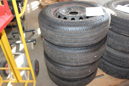 4 pcs. tires on rims, 215 / 65R16