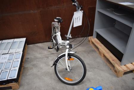 Folding bike with 6 speed marked. Greenfield