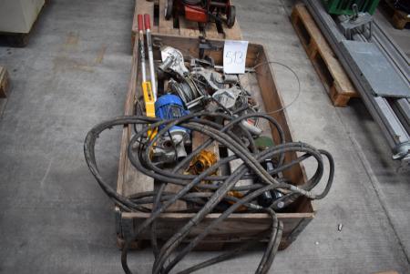 5 pieces. hoists, electric motor, various hydraulic