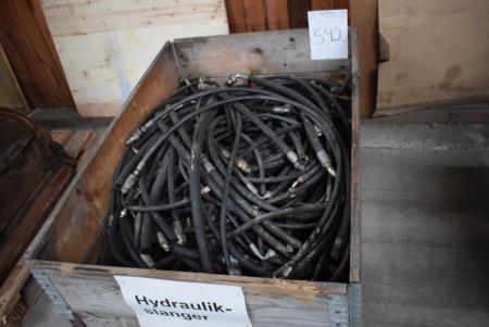 Pallet mixed hydraulic hoses