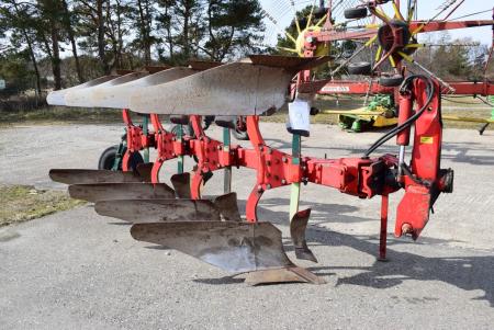 4 Vogel and Not furrow reversible plow