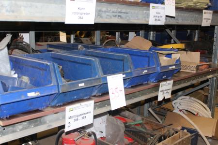 Various spare parts for midibig and minibig presses on middle tractor pallerol.