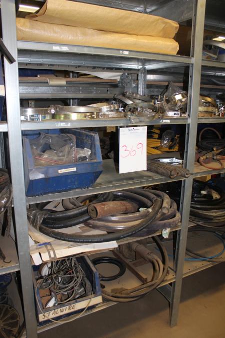 Content in 2-grade steel rack miscellaneous Spanner snakes and more.