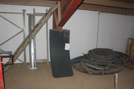 Various pick up rubber slabs, wooden hoses and more.
