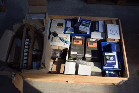 Pallet with various spot lights, various electrical parts, inverter, etc.