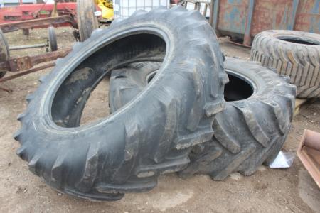 2 piece tractor tires 16,9R32