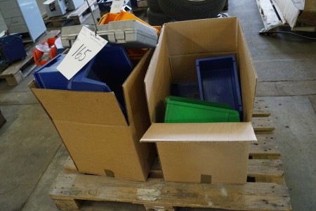 Various assortment boxes.