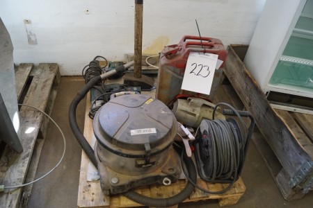 Various Power Tools Jerrycan Large molded and vacuum cleaner.