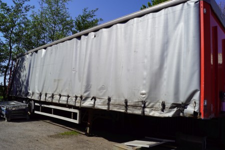 2 Auflieger Achsen Vorhang Marke Kellberg Schwanz sind abgehängt und im Anhänger Gesamtgewicht 35.000 kg Gewicht zugelegt 8225 kg reg Nr. LS7144 erstmaliger Ansatz 20.05.2005
