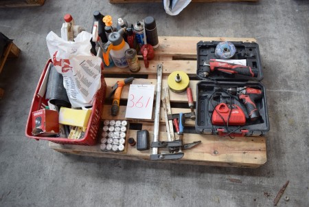 Batteries, tools, screwdriver marked. Milwakee, angle driver m..m.
