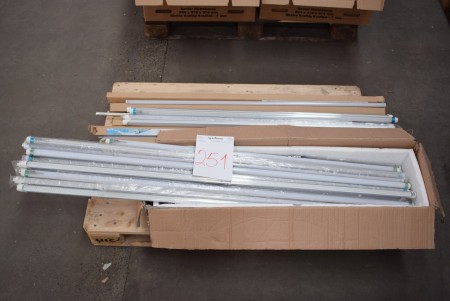 Party LED fluorescent lamps in various lengths. unused
