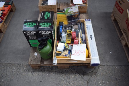 Miscellaneous Tools + 3 pcs. dunk tanks 3000 air cylinders. unused