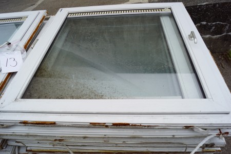 10 pcs. plastic windows H: approx. 138 B: approx. 128 cm.
