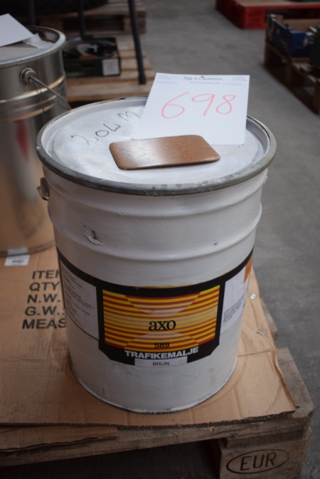 20 liters of paint machine Brown