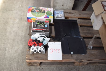 Various mouse pads, USB cotroler, PS3 games, children's golf set