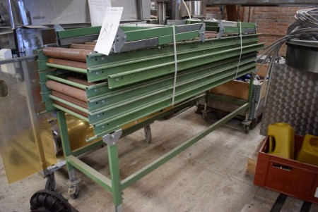 14 m Roller conveyor with swing. Roll width 50 cm