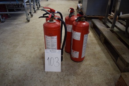 4 pcs. powder extinguishers