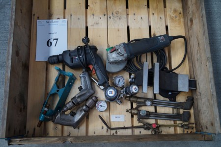 Various parts of oxygen gas, hand tools vise +