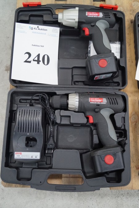 Plate rocks, drywall screw gun with 4 batteries and 2 chargers, 14.4V 2amp. unused