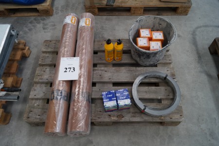 2 rolls vapor barrier foil 2 rolls Patent bands 4 pk. Screws 7.5 x 132 mm, 2 fl. Wood Glue, 2 pk. Nails 3.1 x 80 mm