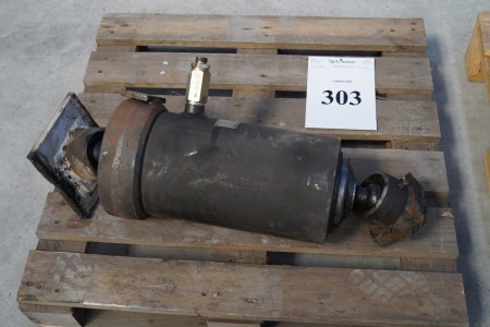 Hydraulic piston