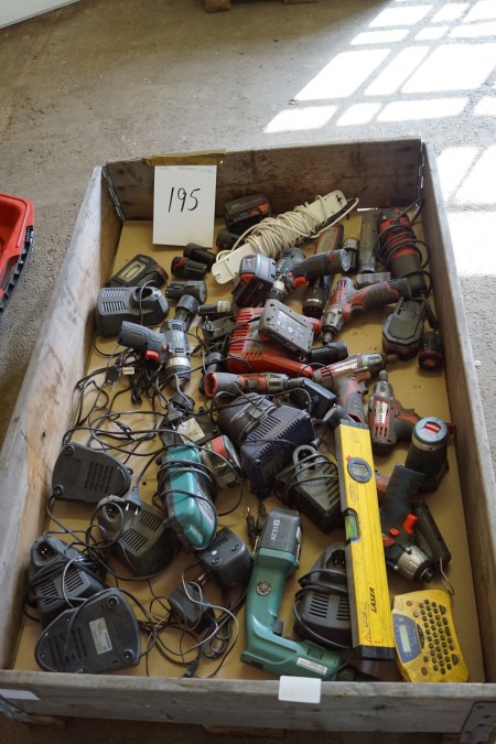 Various battery tools, not tested.