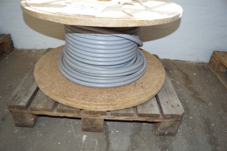 Rulle med kabel 170 mm i diameter
