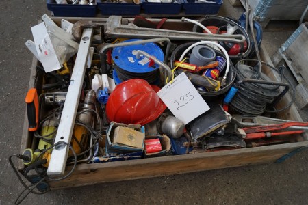 Various tools, cable drums, screws, nails and more