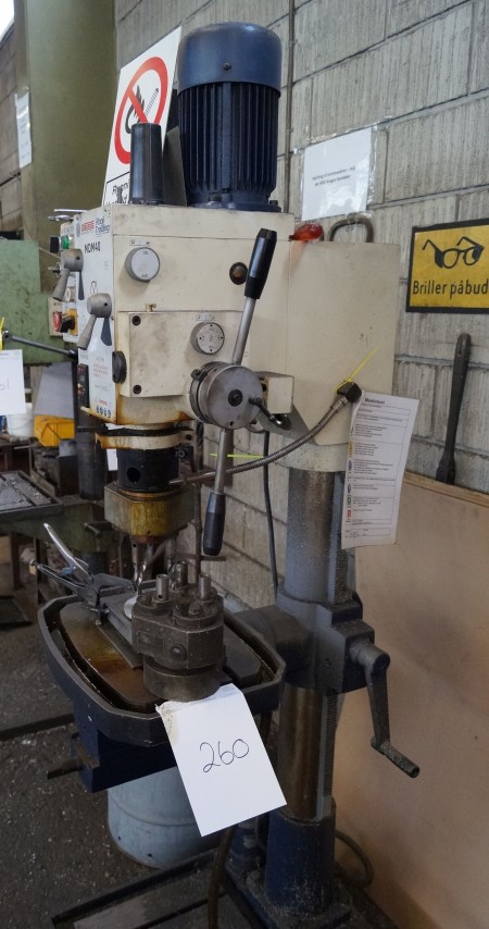 Column drill with three drill for flange drilling, brand Weiss MDM40