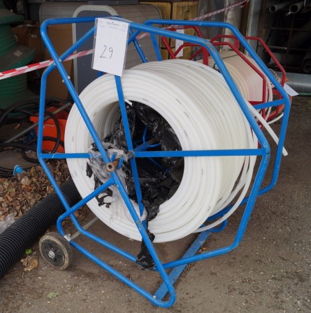 Wagon with pex hoses, 20x2mm