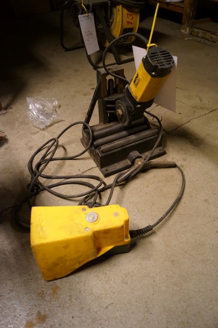 1 piece pipe cutter Rems Cento (Provided in the basement)