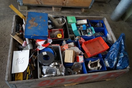 Various tools, bolts, popnites and more