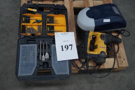 Concrete Hammer, box of drill and bits + gate automation