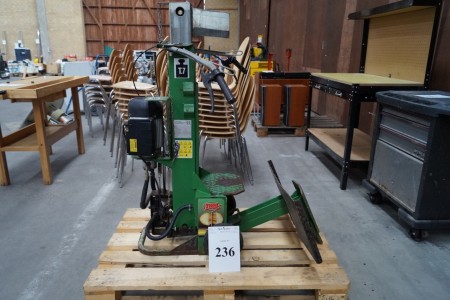 Hydraulic log splitter, vertical with extra knife