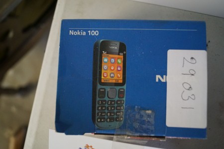 New phone, Nokia 100