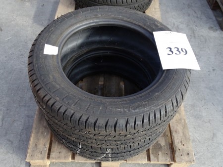 2 tires, Michelin 215/60 R16,