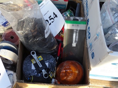 Box with various tools: Grinding wheels, lights, gloves, etc.