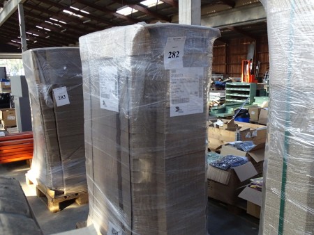 The pallet boxes 28 x 40 x 15 cm