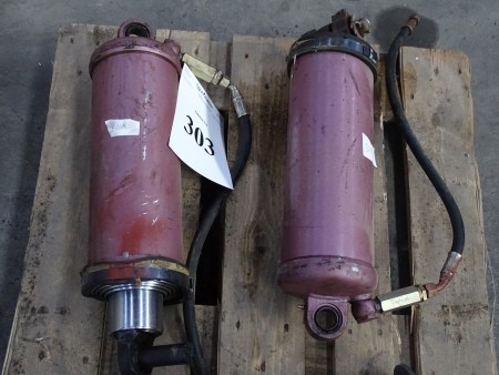 Hydraulic cylinder, 2 pcs.